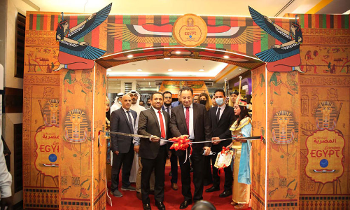 ലു​ലു ഹൈ​പ്പ​ർ മാ​ർ​ക്ക​റ്റി​ൽ എ​ക്​​സ്​​പീ​രി​യ​ൻ​സ്​ ഇൗ​ജി​പ്​​ത്​ ഫെ​സ്​​റ്റി​വ​ൽ