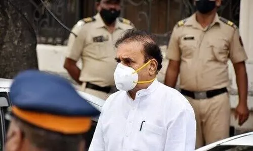 മഹാരാഷ്​ട്ര മുൻ മന്ത്രി അനിൽ ദേശ്​മുഖിനെ ജുഡീഷ്യൽ കസ്റ്റഡിയിൽ വിട്ടു