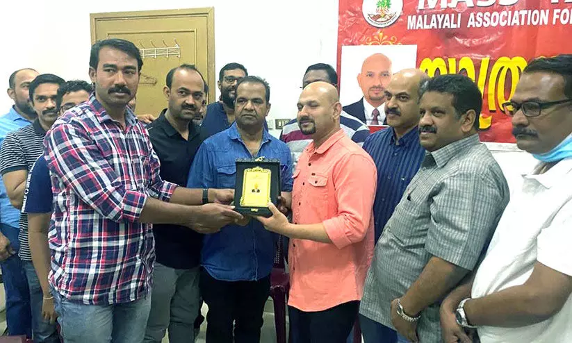 ഡാജൻ ഡാനി എബ്രഹാമിന് യാത്രയയപ്പ് നൽകി ഡാജൻ ഡാനി എബ്രഹാമിന് യാത്രയയപ്പ് നൽകി