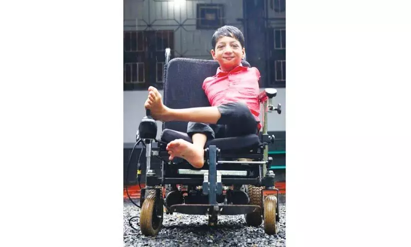 അക്കര ഫൗേണ്ടഷൻ നോമിനേഷനിൽ ആസിം വെളിമണ്ണയും അക്കര ഫൗേണ്ടഷൻ നോമിനേഷനിൽ ആസിം വെളിമണ്ണയും