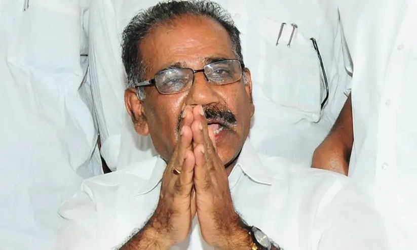 മുല്ലപ്പെരിയാർ മരം മുറി ഉത്തരവ് മരവിപ്പിച്ചു; കർശന നടപടിയെടുക്കുമെന്ന് മന്ത്രി മുല്ലപ്പെരിയാർ മരം മുറി ഉത്തരവ് മരവിപ്പിച്ചു; കർശന നടപടിയെടുക്കുമെന്ന് മന്ത്രി