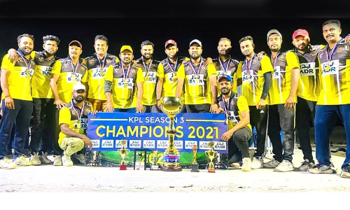 കേ​ര​ള പ്രീ​മി​യ​ർ ലീ​ഗ്:  കേ​ര​ള ഹി​റ്റേ​ഴ്​​സ് ജേ​താ​ക്ക​ൾ