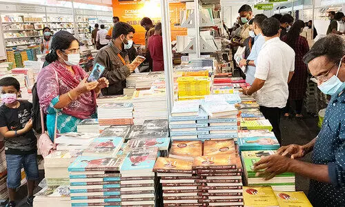 പുസ്​തകപ്പെരുമയിൽ ഷാർജ ബുക്​ഫെയർ ഒന്നാമത്