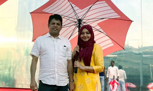 കൊതിതീരാത്ത കാഴ്​ചകൾ, അനുഭവങ്ങൾ