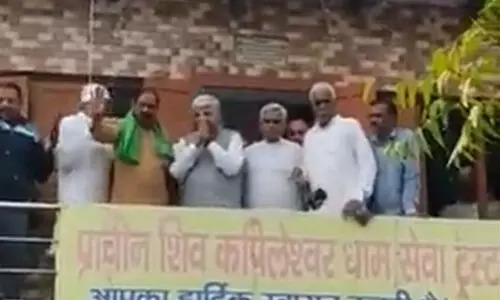 മനീഷ്​ ഗ്രോവറെ ലക്ഷ്യമിടുന്നവരുടെ കൈ വെട്ടുമെന്ന്​ ബി.ജെ.പി നേതാവ്