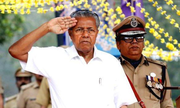 pinarayi vijayan with police pinarayi vijayan with police