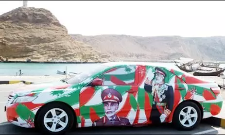 ദേ​ശീ​യ ദി​നാ​ഘോ​ഷം: വാ​ഹ​ന​ങ്ങ​ള്‍  അ​ല​ങ്ക​രി​ക്കാ​ന്‍ അ​നു​മ​തി