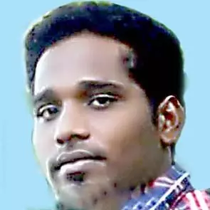 പൊ​ലീ​സി​െ​ന​ക്ക​ണ്ട്​ ഓ​ടി​യ  യു​വാ​വ്​ പാ​ട​ത്ത്​ മ​രി​ച്ച​നി​ല​യി​ൽ  ദു​രൂ​ഹ​ത​െ​യ​ന്ന്​  നാ​ട്ടു​കാ​ർ