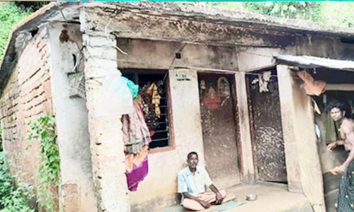 വാസയോഗ്യമായ വീടുകളില്ല; പാത്തിവയൽ കോളനിയിൽ ദുരിതജീവിതം