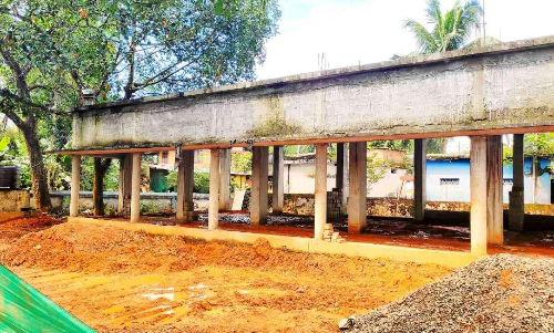 എടയപ്പുറം സ്കൂൾ കെട്ടിട നിർമ്മാണത്തിൽ വ്യാപക ക്രമക്കേടുകളുള്ളതായി ആക്ഷേപം