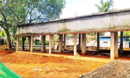 എടയപ്പുറം സ്കൂൾ കെട്ടിട നിർമ്മാണത്തിൽ വ്യാപക ക്രമക്കേടുകളുള്ളതായി ആക്ഷേപം