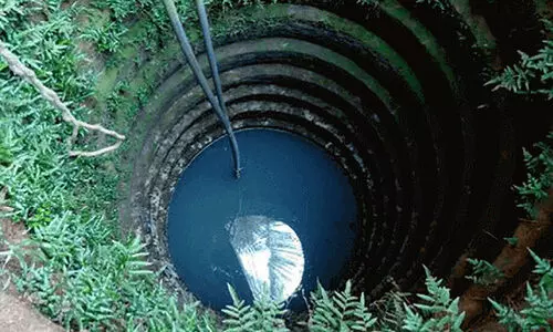 കിണറില്‍ വീണയാളെ ഫയര്‍ഫോഴ്‌സ് രക്ഷിച്ചു