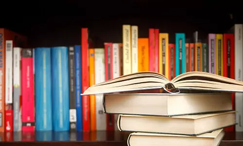 വ​ള്ളു​വ​നാ​ട് ച​രി​ത്ര​ഗ്ര​ന്ഥ പ്ര​കാ​ശ​നം