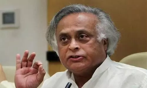 നോട്ട്​ നിരോധനം മണ്ടൻ തീരുമാനം, മു​മ്പു​ള്ള​തി​നേ​ക്കാ​ൾ കൂ​ടു​ത​ൽ​ നോ​ട്ടുകൾ ലഭ്യം​  –ജയ്​റാം രമേശ്