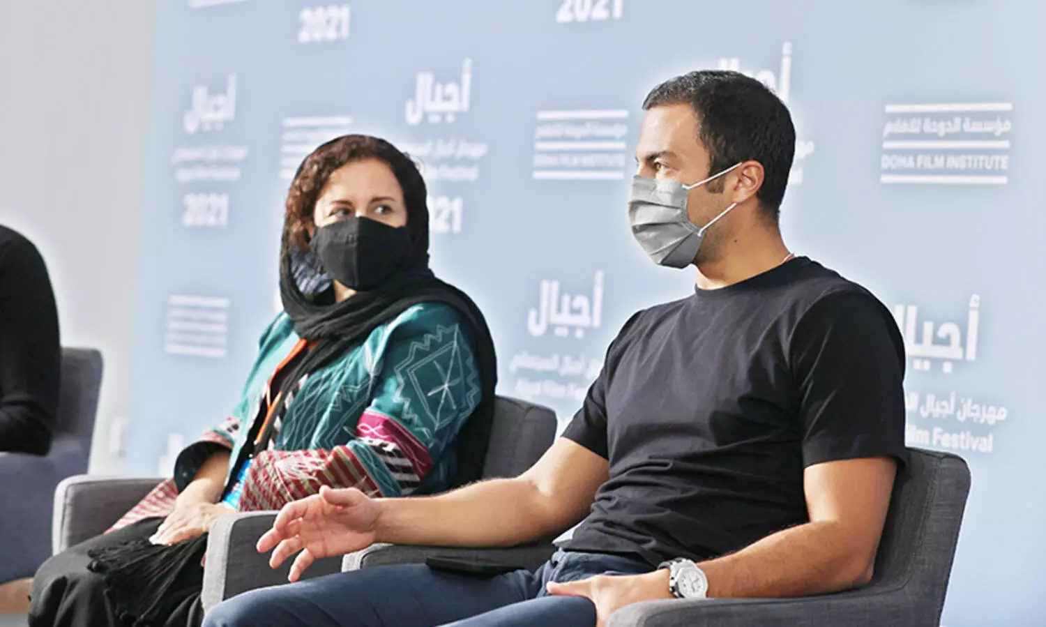 കൈയടിനേടി എ ഹീറോ