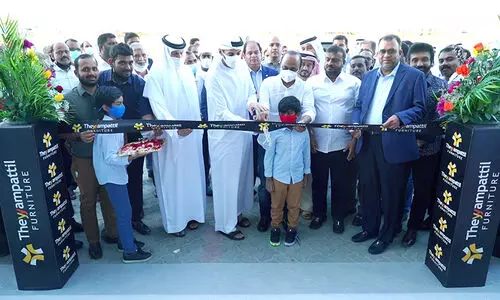 തെ​യ്യ​മ്പാ​ട്ടി​ൽ ഫ​ർ​ണി​ച്ച​ർ ഷാ​ർ​ജ ഷോ​റൂം പ്ര​വ​ർ​ത്ത​നം   ആ​രം​ഭി​ച്ചു