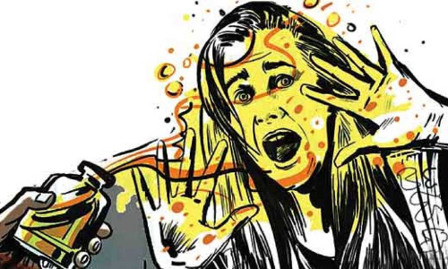 വിവാഹാഭ്യർഥന നിരസിച്ചതിന്​ യുവതിയുടെ ദേഹത്ത്​ ആസിഡ്​ ഒഴിച്ചു