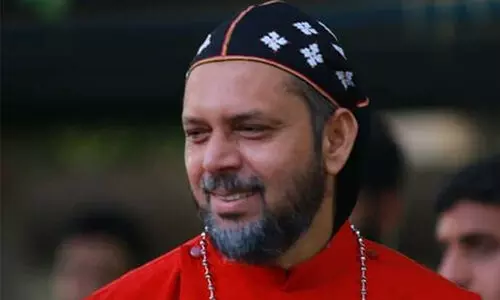 കെ ​​​െറയിലിന് പിന്നിൽ വലിയ അഴിമതിയും കൊള്ളയുമാണെന്ന് ഗീവർഗീസ് മാർ കൂറിലോസ്