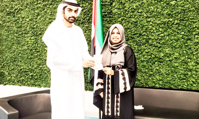 മുലദ്ദ ഇന്ത്യൻ സ്കൂൾ പൂർവ വിദ്യാർഥിനിക്ക് ദുബൈ സർക്കാറിെൻറ ഗോൾഡൻ വിസ മുലദ്ദ ഇന്ത്യൻ സ്കൂൾ പൂർവ വിദ്യാർഥിനിക്ക് ദുബൈ സർക്കാറിെൻറ ഗോൾഡൻ വിസ