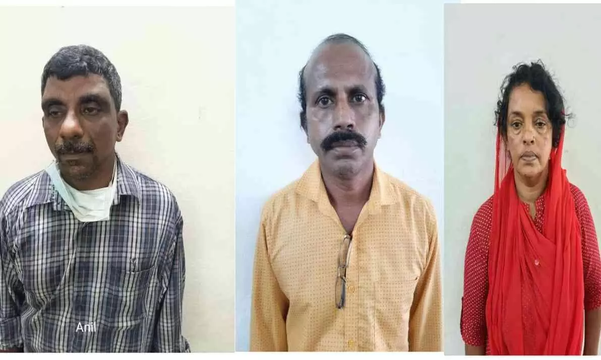 പളളിയിലെ ഓട്ടുമണി മോഷ്ടിച്ച പ്രതികൾ അറസ്റ്റിൽ; പിടിയിലായവരിൽ സെക്യൂരിറ്റി ജീവനക്കാരനും