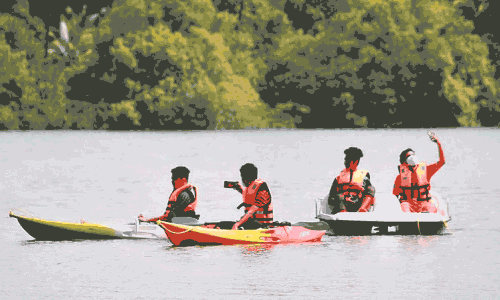 കാ​സ​ർ​കോ​ട് സഞ്ചാരികൾ എത്തിത്തുടങ്ങി; സജീവമായി വിനോദസഞ്ചാര മേഖല