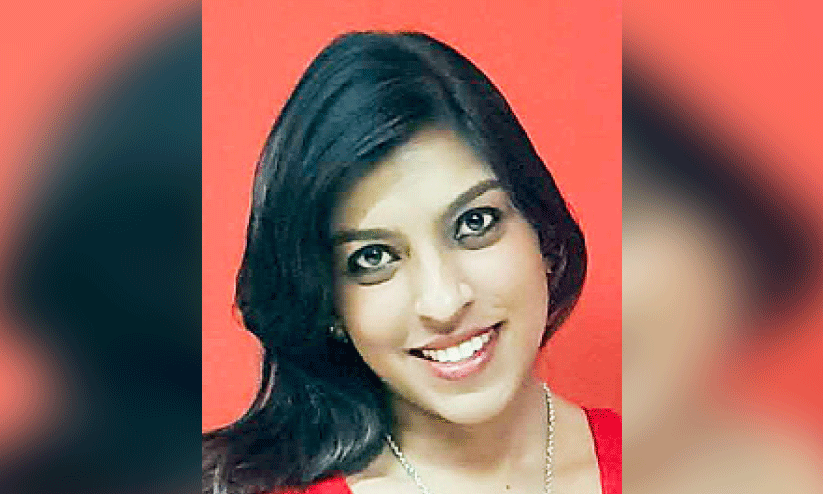 ഏത് ഉയരവും കീഴടക്കാം; കിളിമഞ്ചാരോയുടെ നെറുകയില് മലയാളി പെൺകൊടി ഏത് ഉയരവും കീഴടക്കാം; കിളിമഞ്ചാരോയുടെ നെറുകയില് മലയാളി പെൺകൊടി