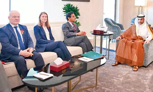 ബ്രി​ട്ടീ​ഷ്​ പാ​ർ​ല​മെൻറ്​ പ്ര​തി​നി​ധി​സം​ഘം   കു​വൈ​ത്തി​ൽ