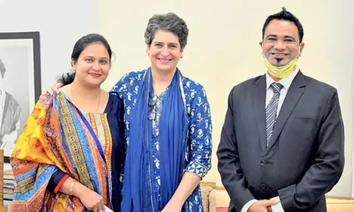 dr kafeel khan priyanka gandhi