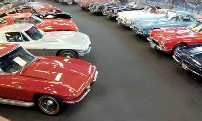 ക്ലാസിക് കാറുകൾക്ക് സ്പെഷ്യൽ സേവനം ക്ലാസിക് കാറുകൾക്ക് സ്പെഷ്യൽ സേവനം