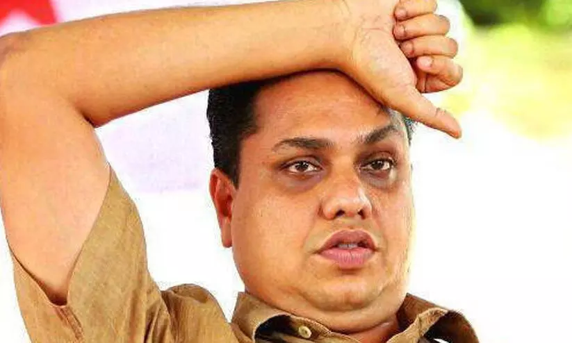 മാപ്പാക്കണമെന്ന്​ ഷംസീർ; എം.ബി.ബി.എസ്​ പഠിച്ചയാൾ എം.ബി.ബി.എസ്​ ചികിത്സ മാത്രം നൽകിയാൽ മതിയെന്ന പരാമർശത്തിൽ ഖേദം