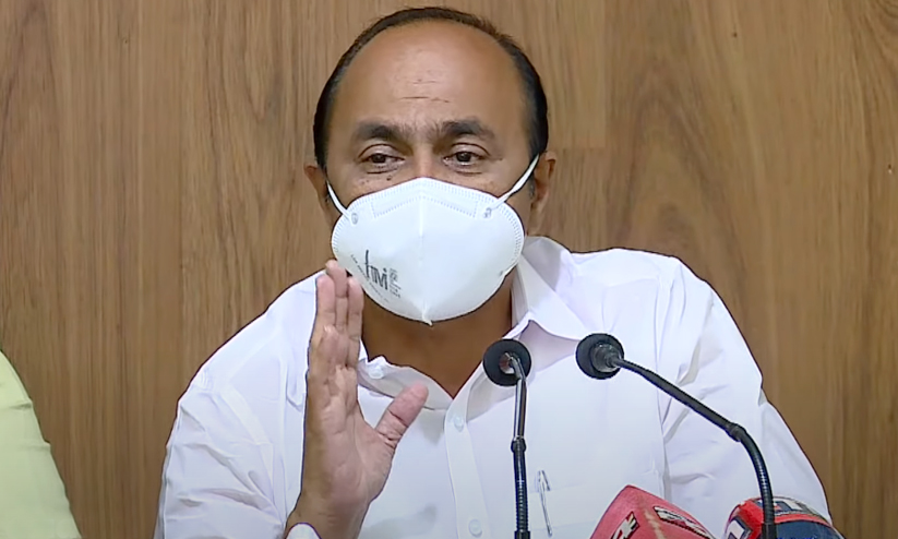 മുതിർന്ന നേതാക്കളുടെ പരാതി കൂടിയാലോചനകളിലൂടെ പരിഹരിക്കുമെന്ന് സതീശൻ മുതിർന്ന നേതാക്കളുടെ പരാതി കൂടിയാലോചനകളിലൂടെ പരിഹരിക്കുമെന്ന് സതീശൻ