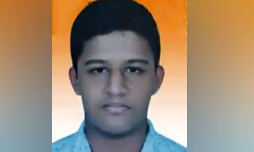 ഒമ്പതാം ക്ലാസുകാരൻ കിടപ്പുമുറിയിൽ തൂങ്ങി മരിച്ച നിലയിൽ