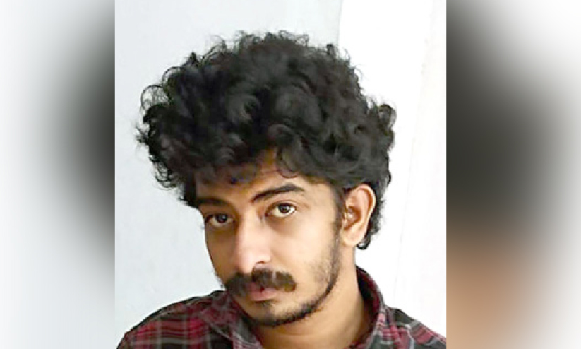 ദമ്പതികളെ ലോറിയിടിച്ച് കൊല്ലാൻ ശ്രമിച്ചയാൾ പിടിയിൽ ദമ്പതികളെ ലോറിയിടിച്ച് കൊല്ലാൻ ശ്രമിച്ചയാൾ പിടിയിൽ