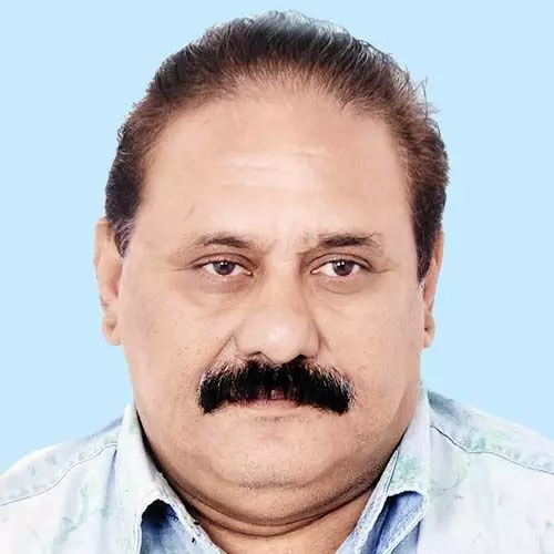 റെ​ജി തോ​മ​സ്​ മാ​ത്യു