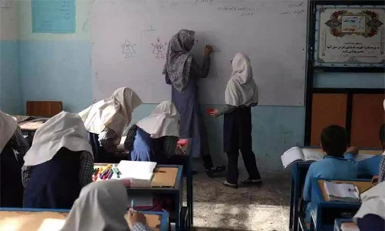 75 ശ​ത​മാ​നം പെ​ൺ​കു​ട്ടി​ക​ളും സ്​​കൂ​ളി​ലെ​ത്തി​യ​താ​യി താ​ലി​ബാ​ൻ