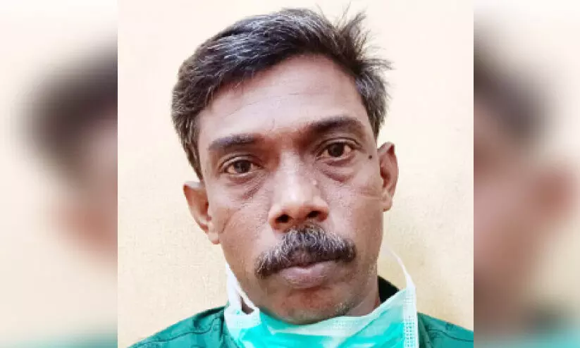 സ്കൂട്ടര് ചെളി തെറിച്ചതിന് വീട്ടമ്മക്ക് മര്ദനം: പ്രതി അറസ്റ്റില് സ്കൂട്ടര് ചെളി തെറിച്ചതിന് വീട്ടമ്മക്ക് മര്ദനം: പ്രതി അറസ്റ്റില്