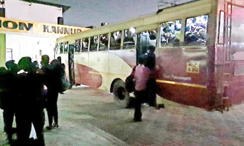 അത്ര എളുപ്പമല്ല രാത്രിയാത്ര; എങ്ങനെ വീടണയും ?