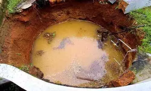 വീടിനോട് ചേർന്ന കിണർ ഇടിഞ്ഞു