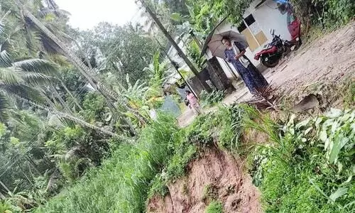 മഴക്ക് ശമനം; കെടുതി തുടരുന്നു