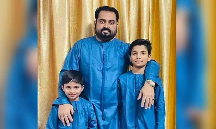 MM Nasar with sons