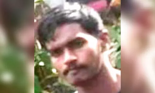 മൊബൈൽ ഫോൺ മോഷണം; അ​നി​യ​ൻ ബാ​വ പിടിയിൽ