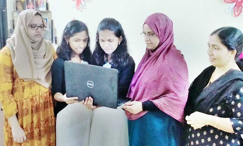 Malarvadi Painting Malarvadi Painting