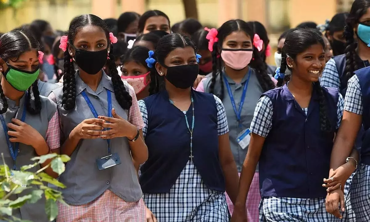 തമിഴ്​നാട്ടിൽ പത്താംതരം വിജയിച്ചവർക്ക്​​ കേരളത്തിൽ പ്ലസ്​ വൺ പ്രവേശനത്തിന്​ അനുമതി