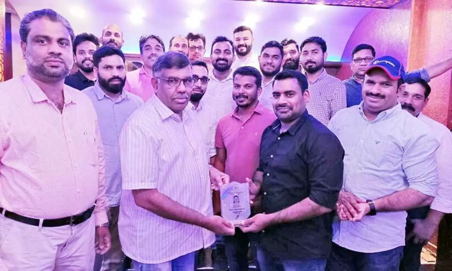 യാ​ത്ര​യ​യ​പ്പ് സം​ഗ​മം