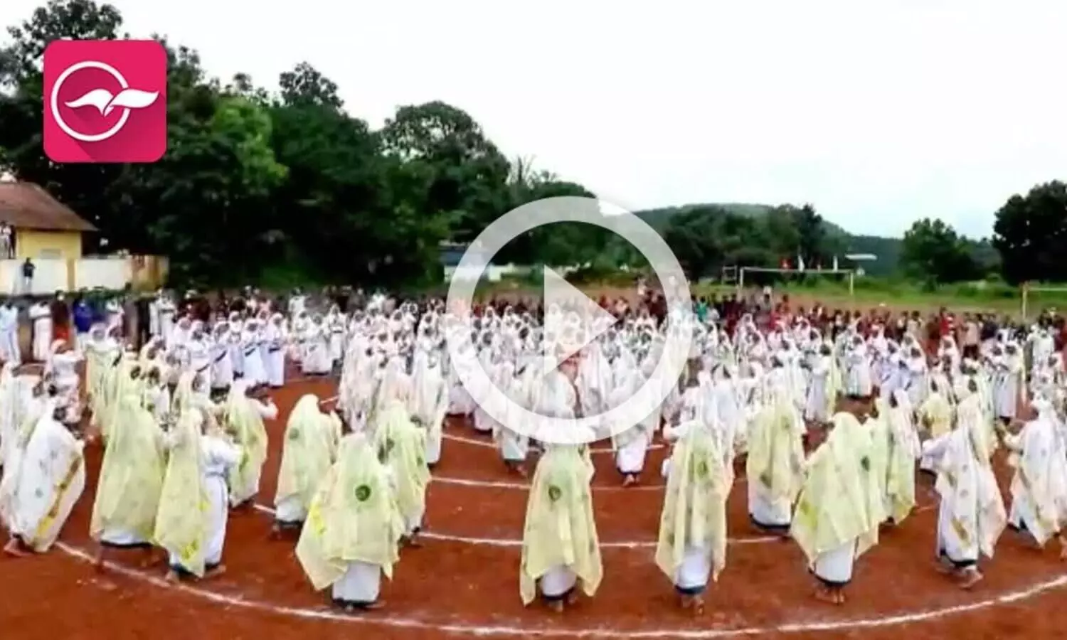 വൈറലായി സി.പി.എം സംഘടിപ്പിച്ച മെ​ഗാ ഒപ്പന