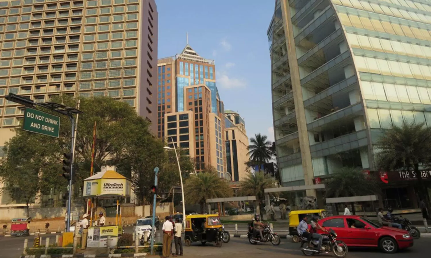 കർണാടകയിൽ ലോക്ഡൗൺ ഇല്ല