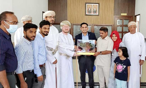 ത​ക്​​വീ​ൻ ട്രേ​ഡി​ങ്​ ക​മ്പ​നി​യു​ടെ സ്​​ട്ര​ക്ച​റ​ൽ ഡി​വി​ഷ​ൻ ഉ​ദ്ഘാ​ട​നം ചെ​യ്തു