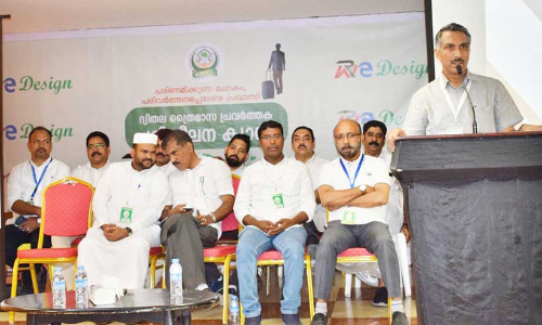 മ​ല​പ്പു​റം ജി​ല്ല കെ.​എം.​സി.​സി ക്യാ​മ്പി​ന് തു​ട​ക്കം