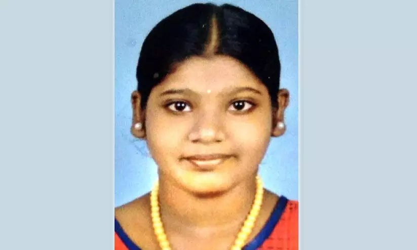 ആതിരമോൾ സഹായം തേടുന്നു, മജ്ജ മാറ്റിവെക്കാൻ ആതിരമോൾ സഹായം തേടുന്നു, മജ്ജ മാറ്റിവെക്കാൻ