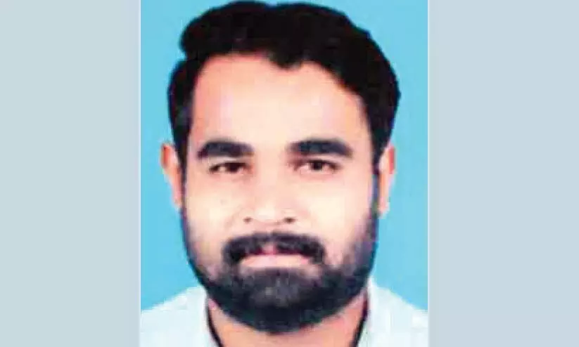 വൃക്കകൾ തകരാറിലായ യുവാവ് സഹായം തേടുന്നു